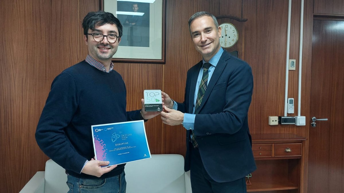 Juan José Tara y Amós García.