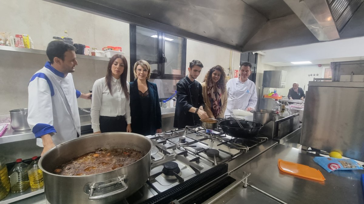 Inauguración del restaurante.