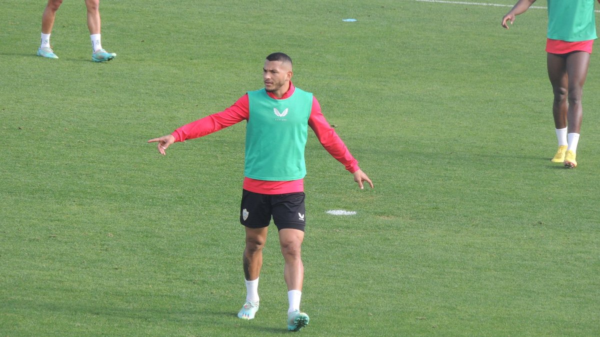 Luis Suárez ha llegado en plena forma al Almería.