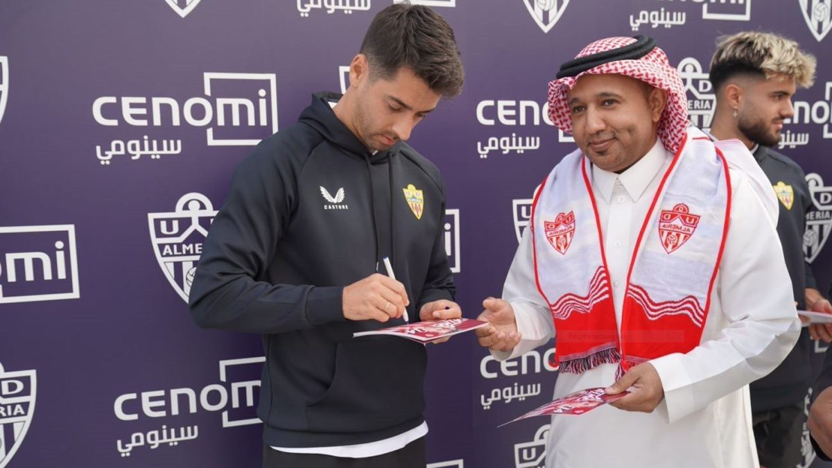 Este señor es lo más parecido a Turki que ha visto el equipo en Arabia.