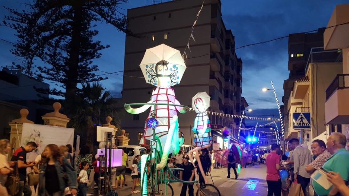 Actividad de dinamización comercial en la avenida Barcelona.