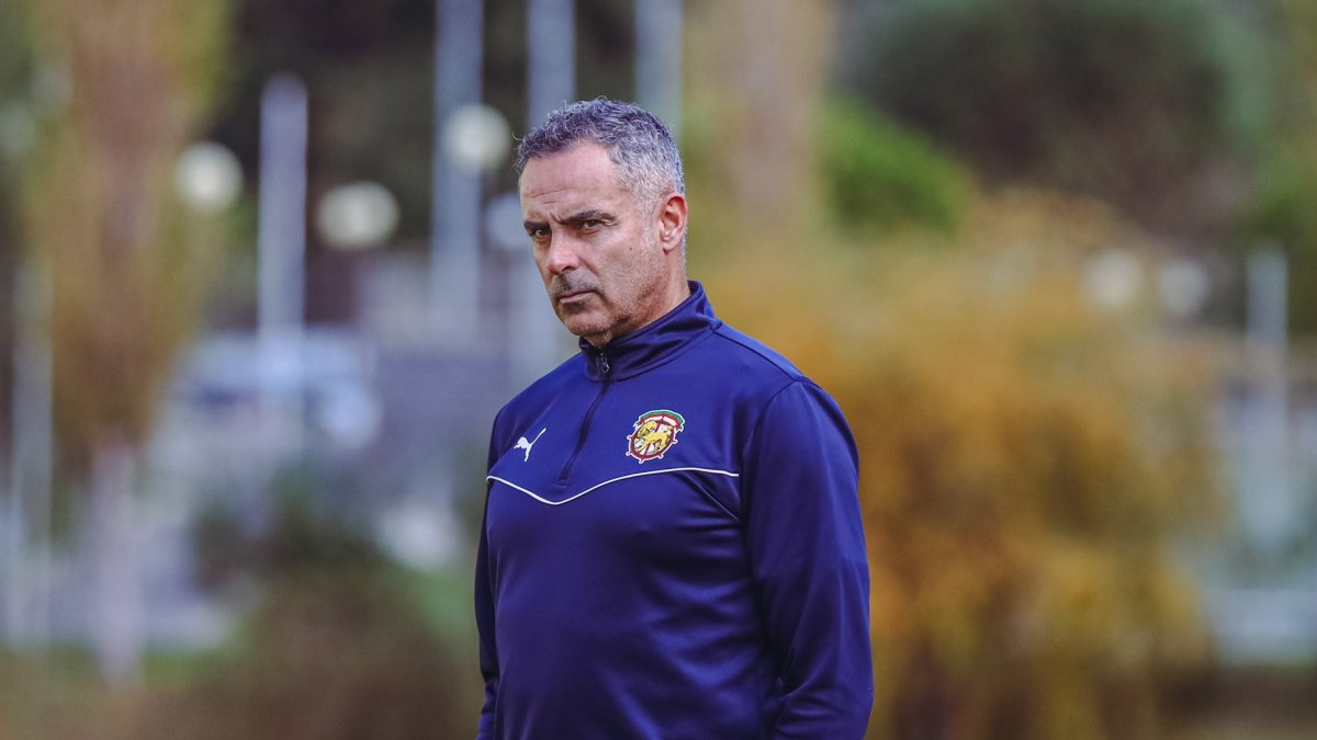 José Gomes ya ha dirigido el primer entrenamiento con Marítimo.
