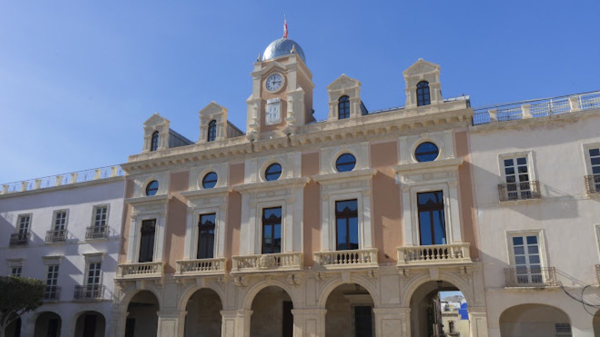 Fachada del Ayuntamiento de Almería