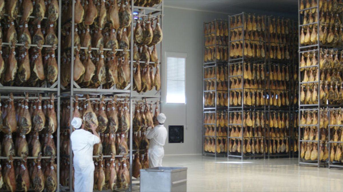 Secadero de jamones de Cortijo de Canata en Serón.