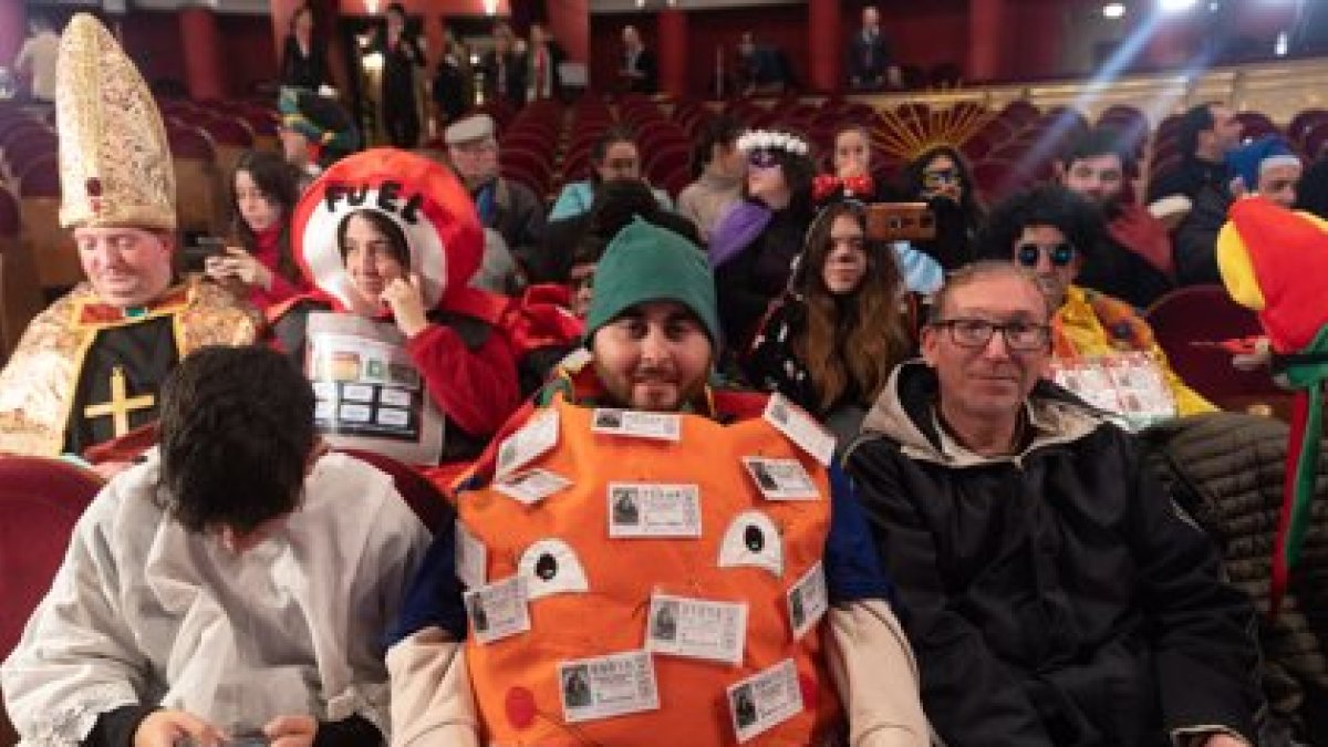 Todo listo en el Teatro Real.