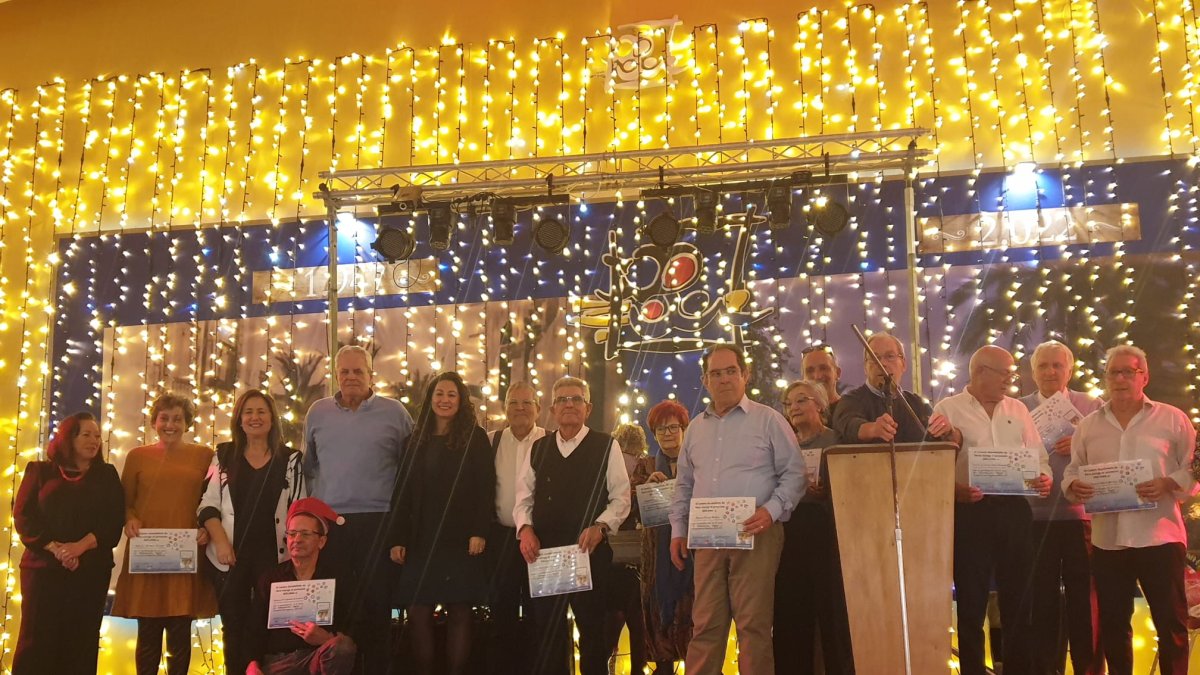 Fotografía de familia durante el encuentro celebrado este miércoles.