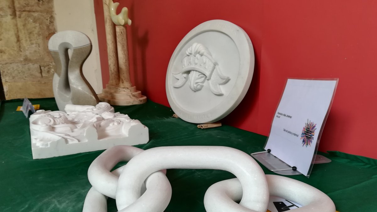 Uno de los trabajos artesanos de Francisco Alías artesano.