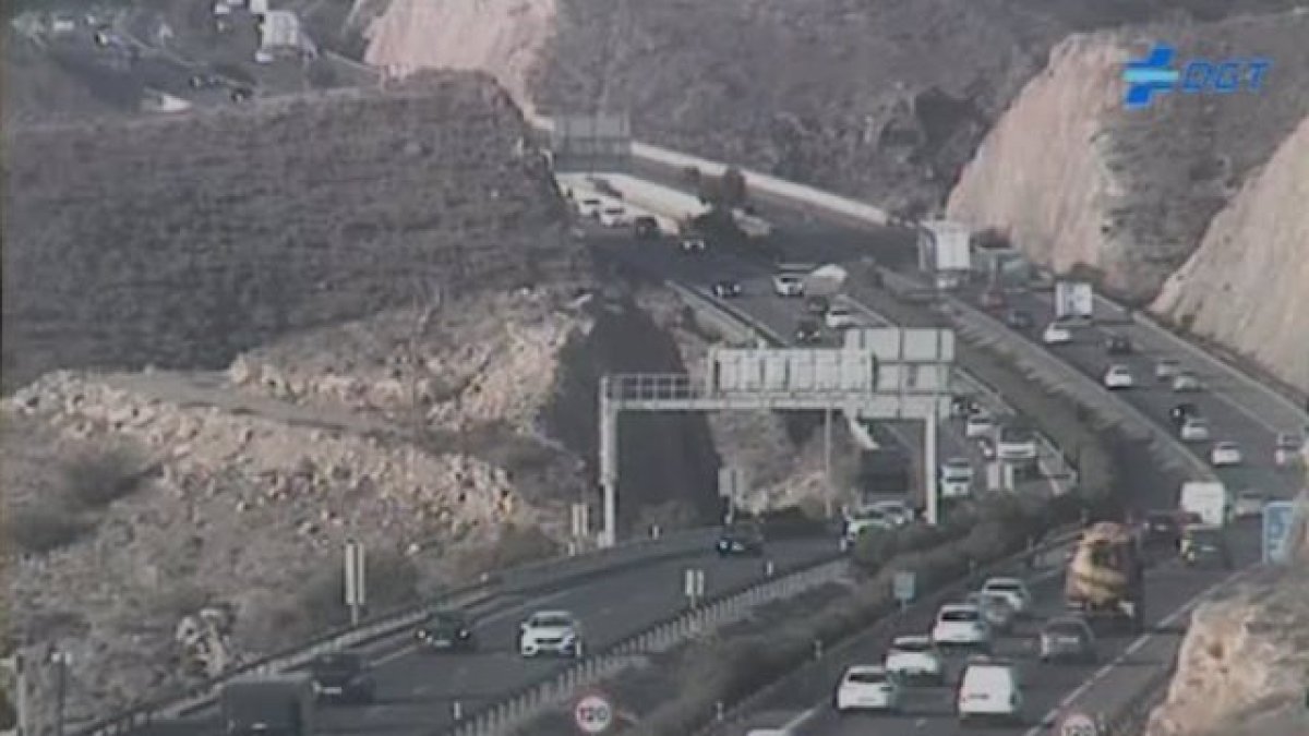 Cámaras de la DGT en la A7.