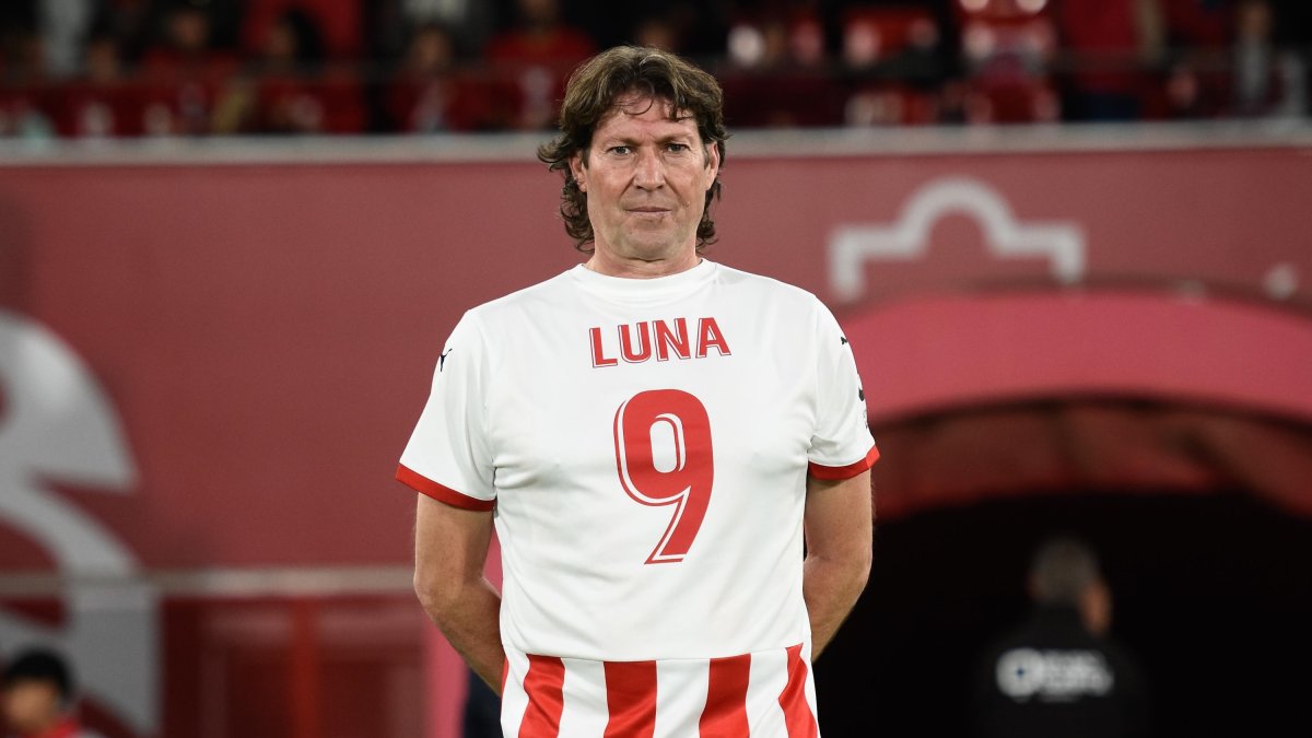 Paco Luna en su vuelta al Mediterráneo con el homenaje a Ortiz Bernal.