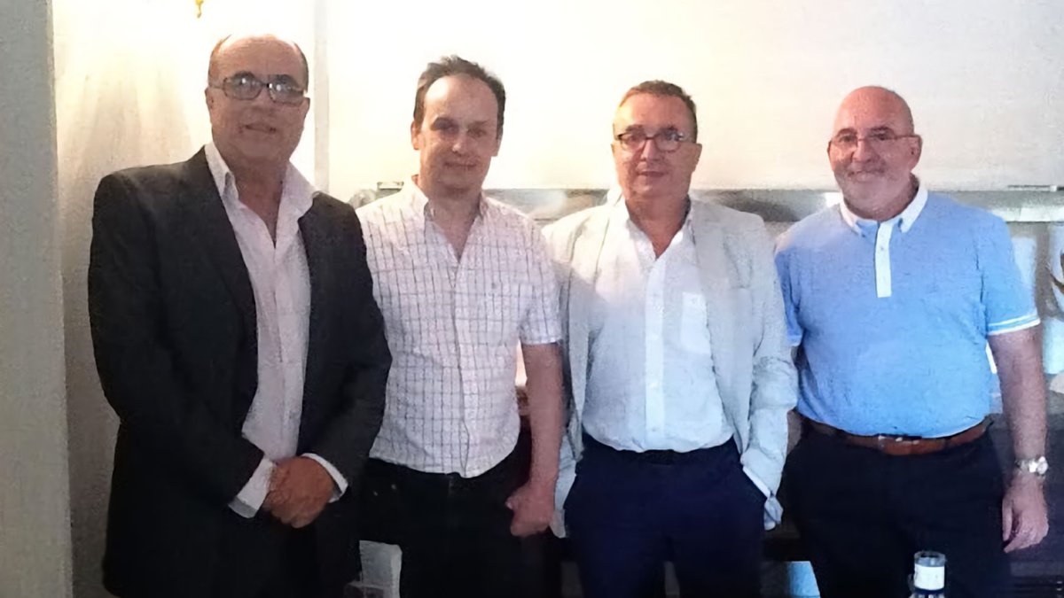 Antonio Torres, Rafael Quirosa-Cheurouze, Pedro M de la Cruz y el catedrático Manuel López Muñoz, en 2004.