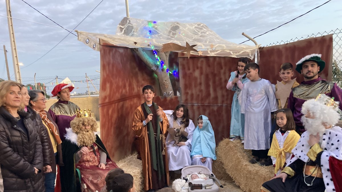 El Belén viviente organizado por los vecinos de La Vega de la Asociación Bomar.