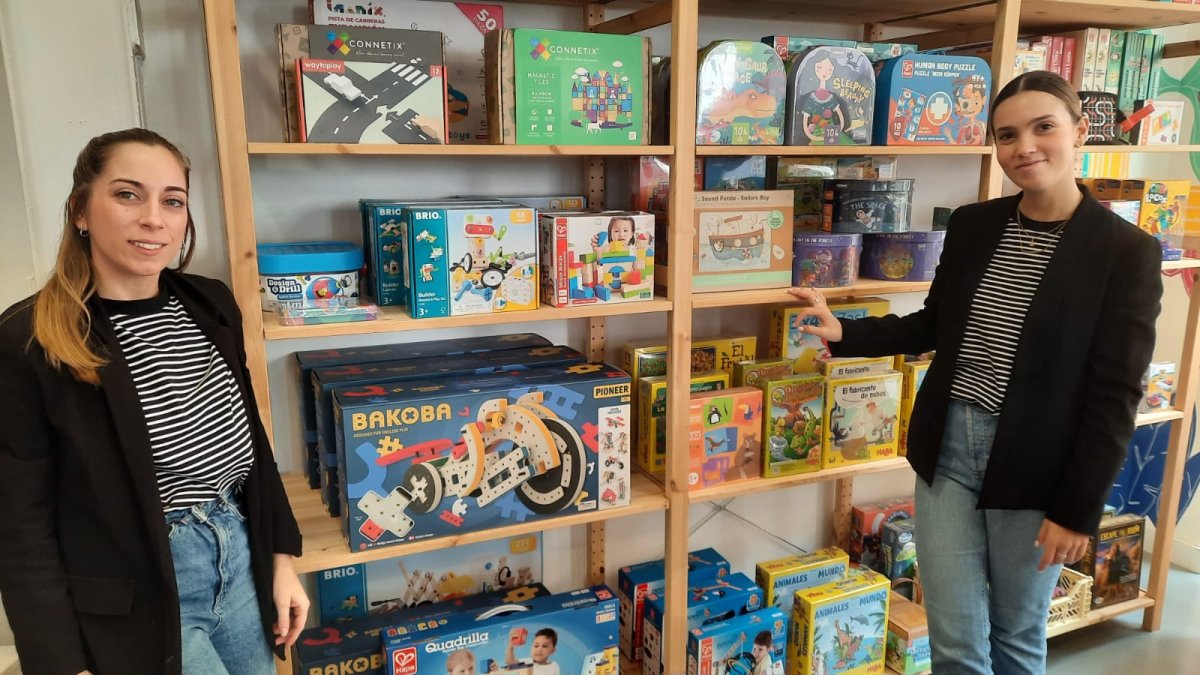 \'Rizomas\', tienda de juguetes educativos en el centro de Almería