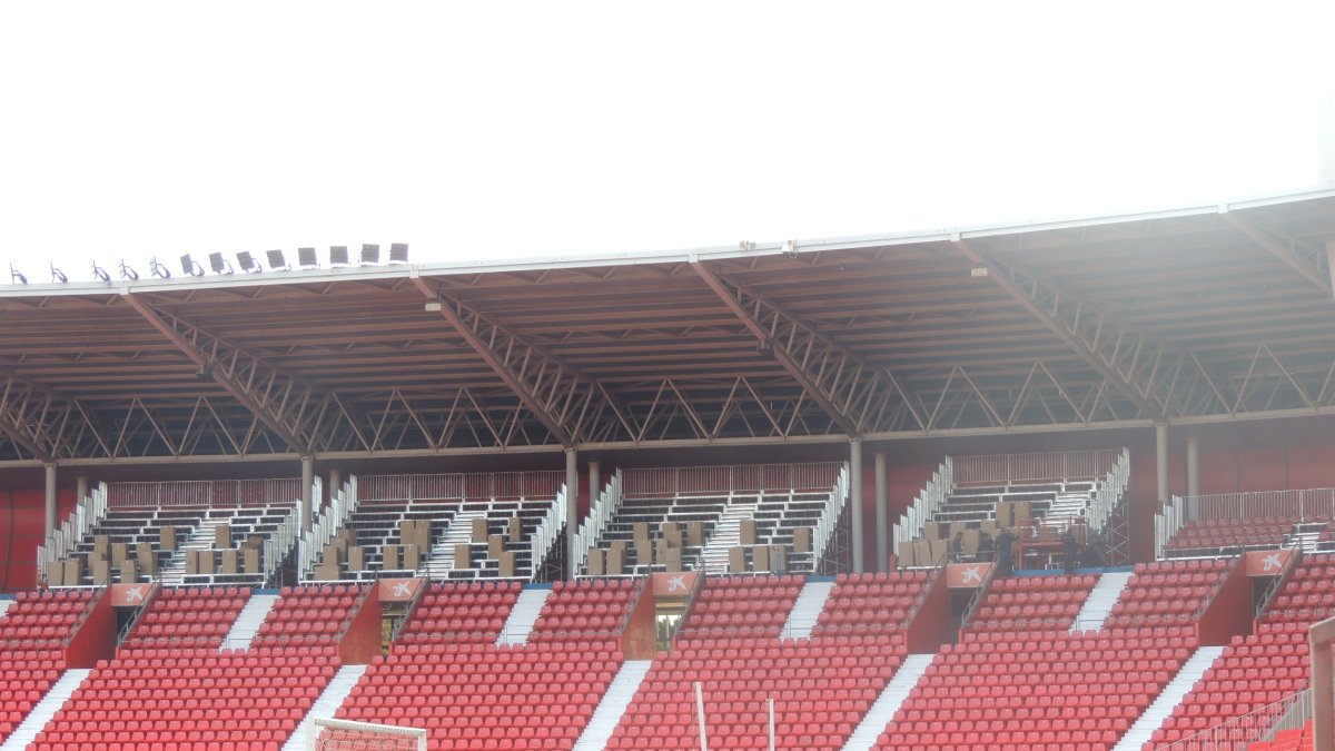 La grada de Preferencia ha visto aumentado su aforo.