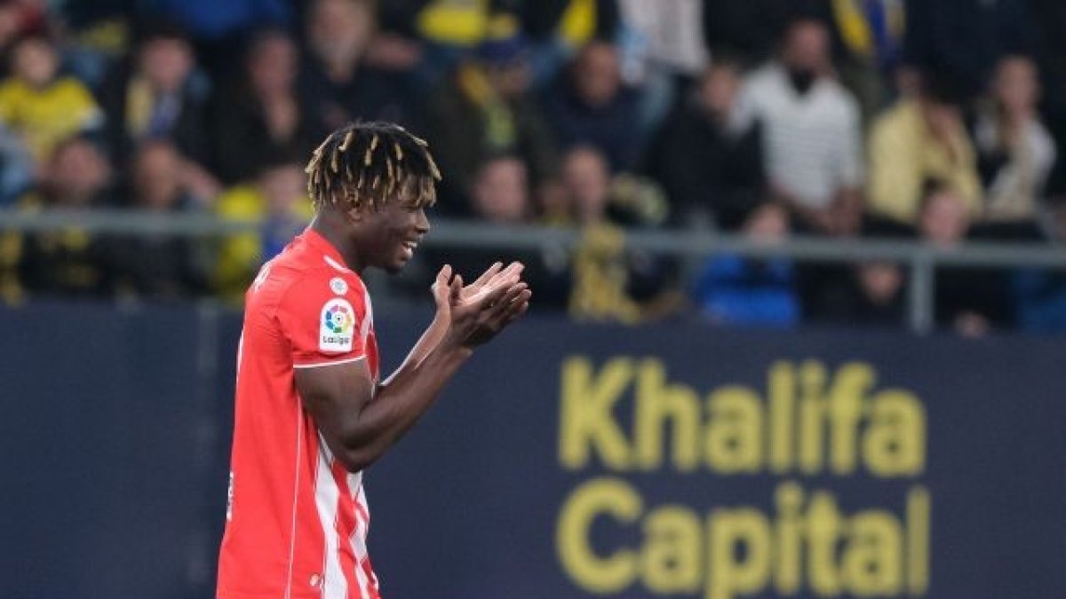 Touré falló más que una escopeta de feria en Cádiz.