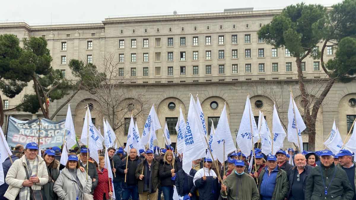 Imagen de la concentración celebrada en Madrid para pedir que no se reduzca el caudal del trasvase Tajo-Segura.