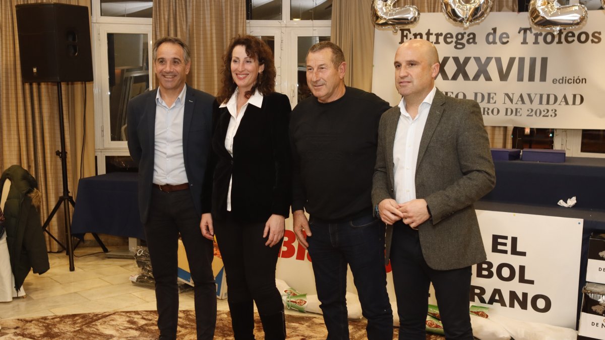 Juanjo Segura, mar Vázquez, Jesús Gualda y José Antonio García.