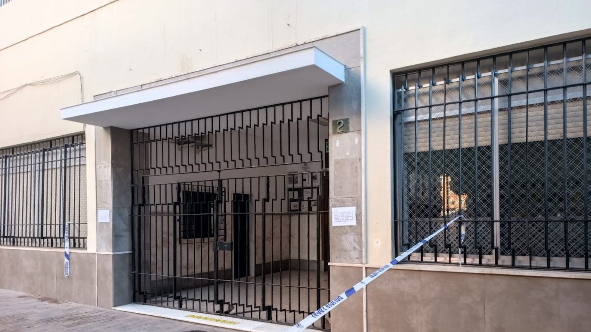 El acceso principal del Milagro, cerrado.