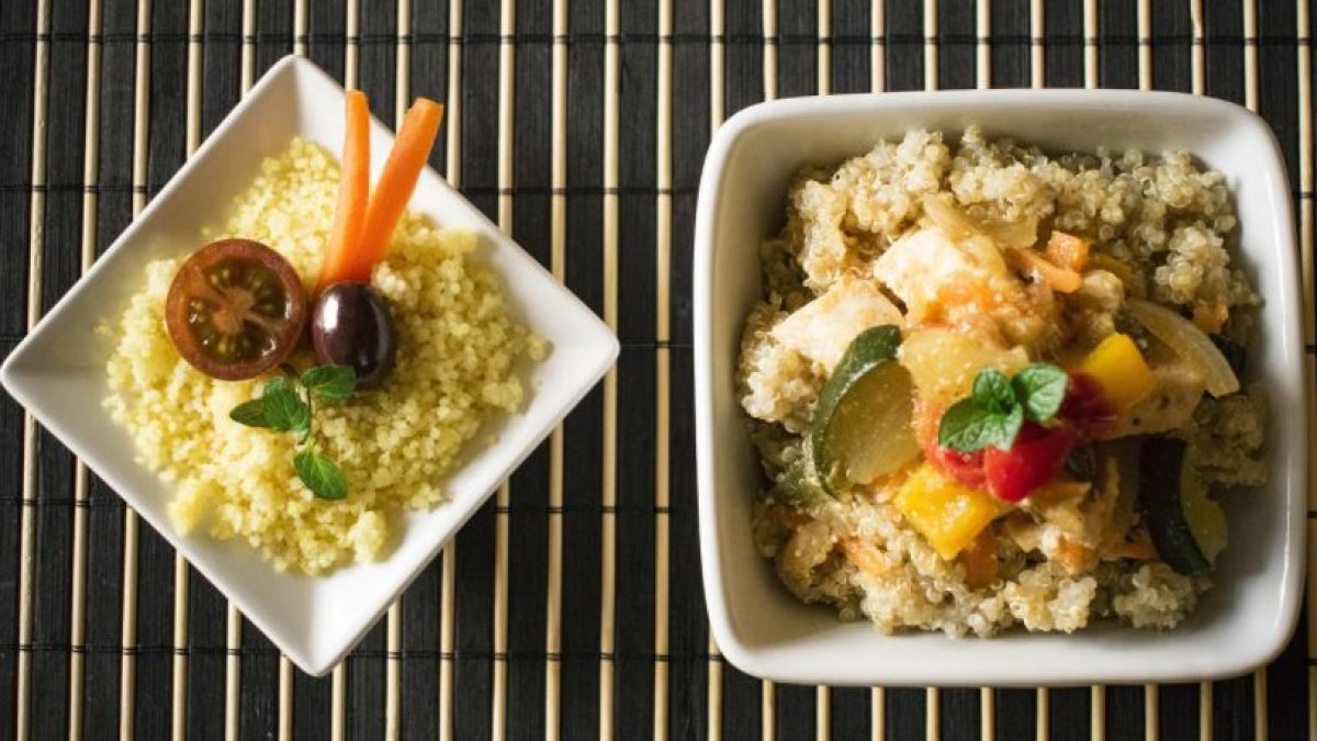 Cuscús con verduras y carne.