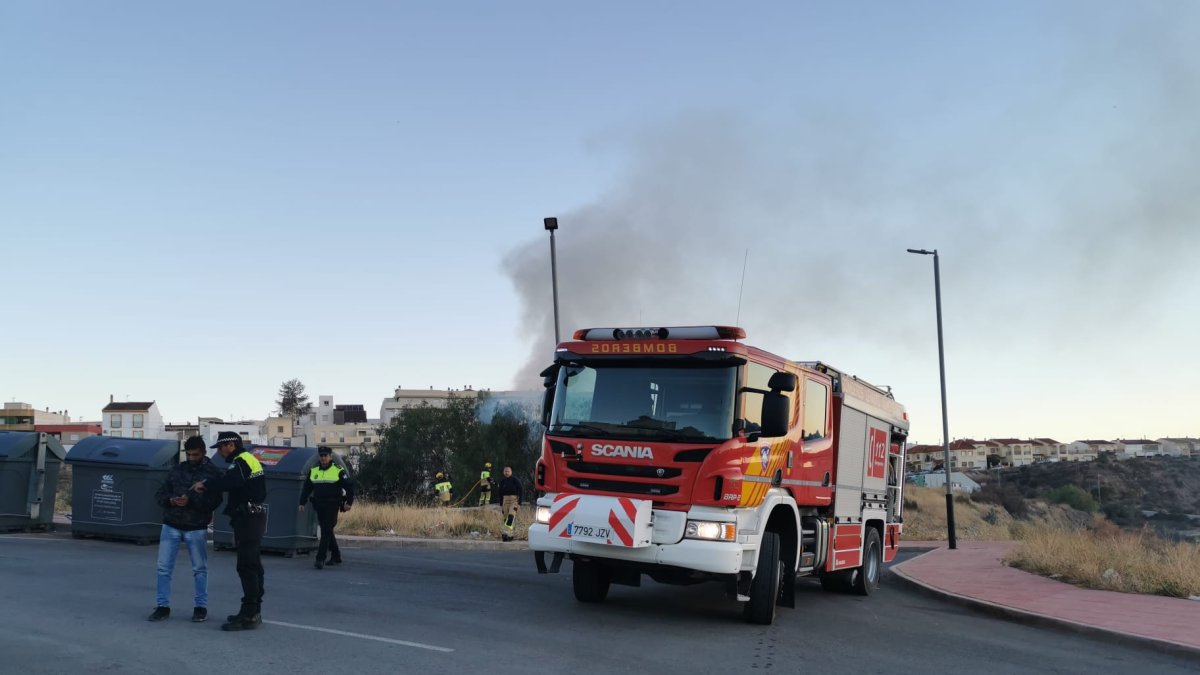 Actuación de los Bomberos del Levante en Albox.