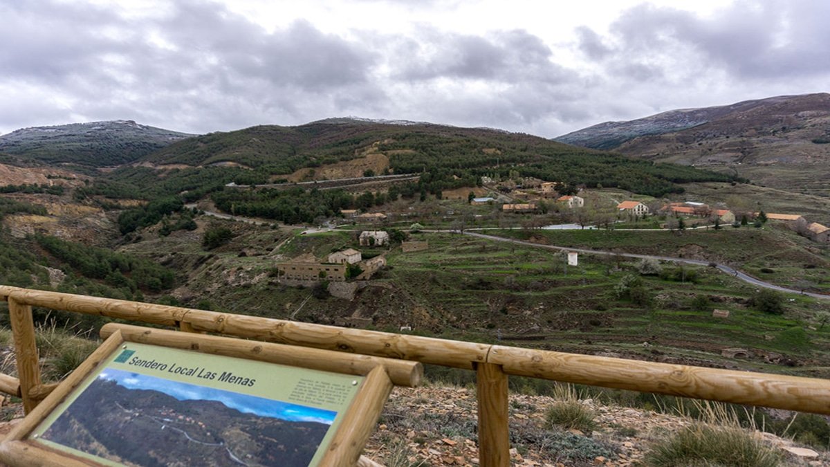 Imagen de archivo de un sendero ya operativo en el municipio de Serón.