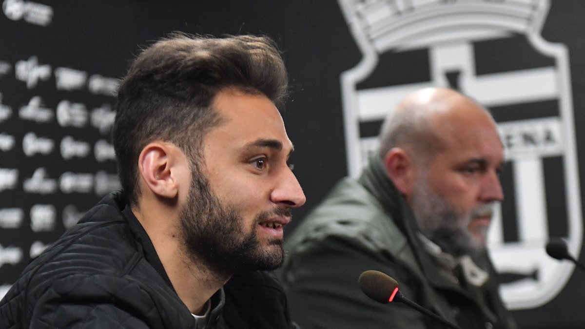 Iván Martos está listo para volver a competir en Segunda División.