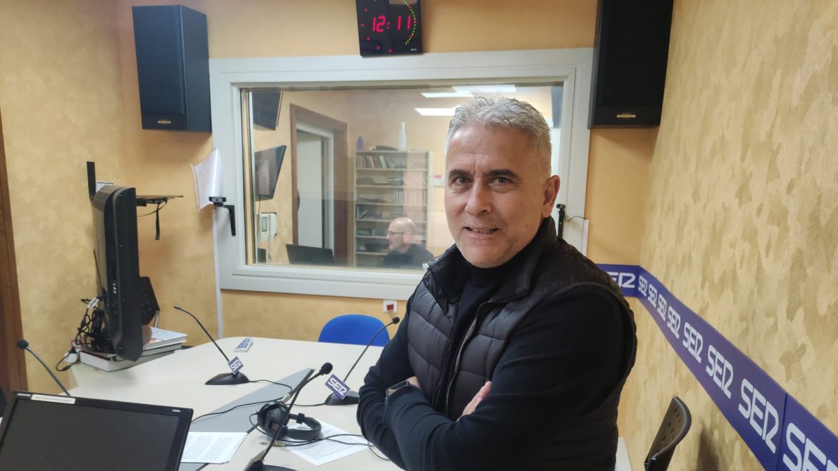 El entrenador de Carrusel Deportivo de la Cadena SER.