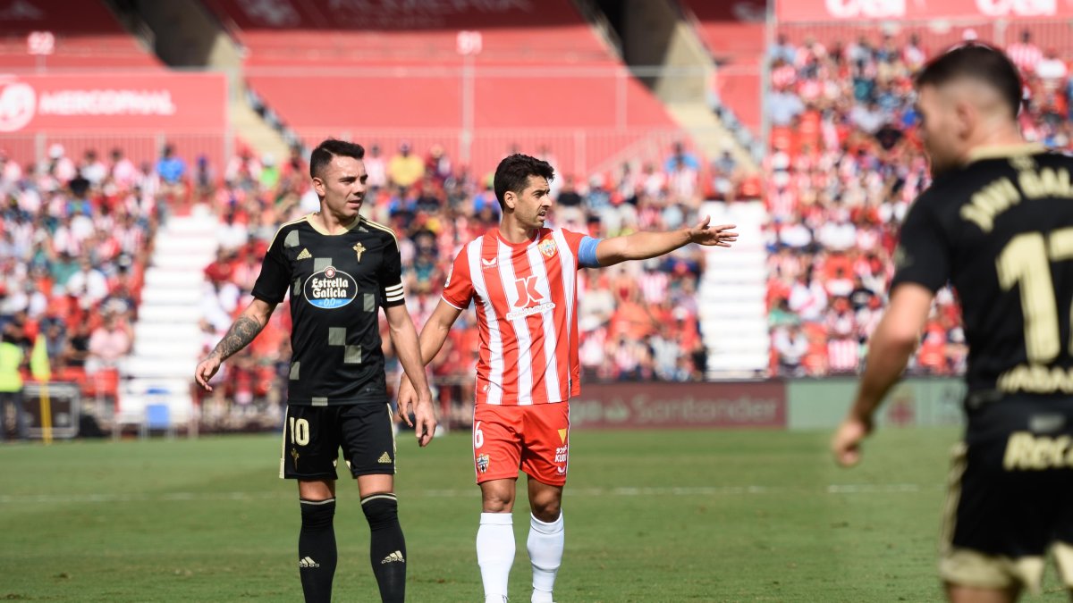 De la Hoz finalizará su etapa en el Almería el próximo 30 de junio.