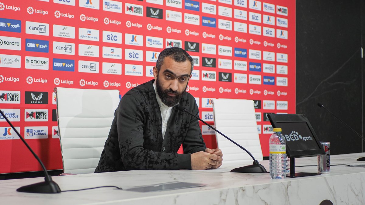 Mohamed El Assy dejó todos los asuntos muy claros en rueda de prensa.