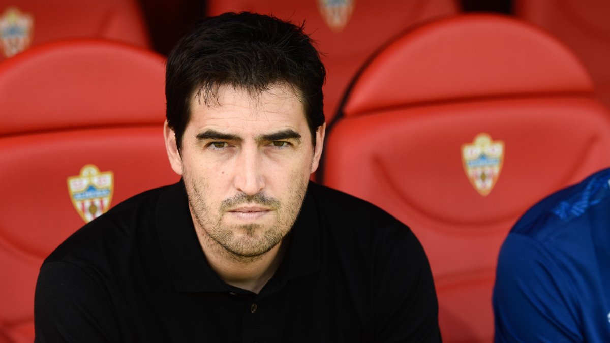 El entrenador del Rayo Vallecano, Andoni Iraola.