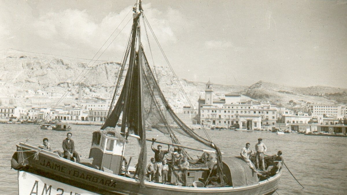 Doce hombres sin tumbas.