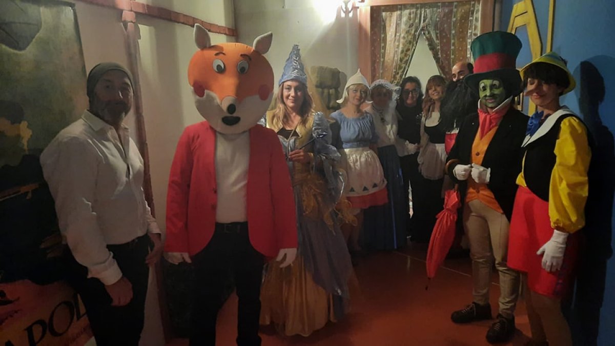 Varios de los personajes de \'Pinocho\' en \'La noche que te cuento\'.