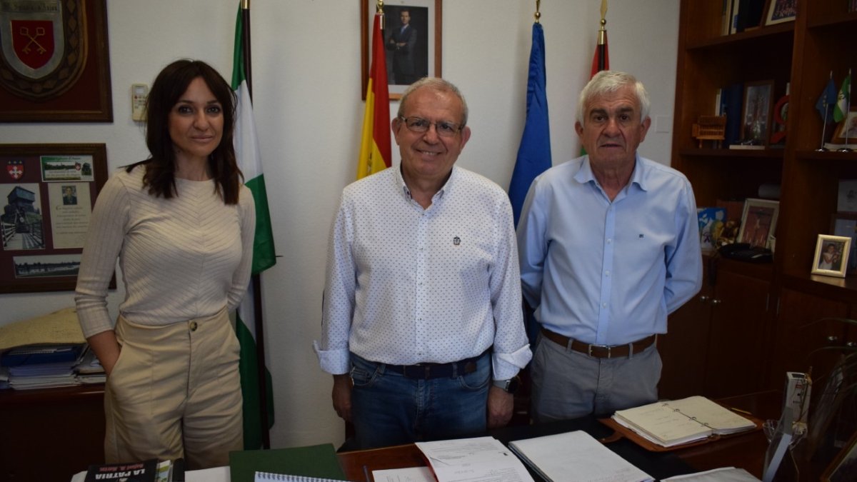 Vanesa Lidueña, Antonio Bonilla y José Manuel Muñoz unidos por La Clásica.