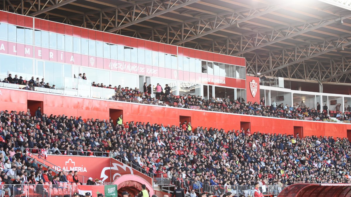 El sábado habrá un ambientazo para vivir el Almería-Real Betis.