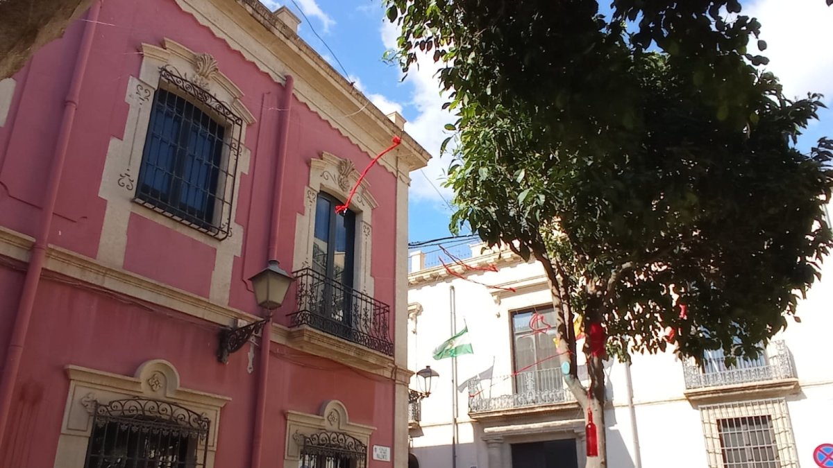 La Plaza campoamor ha sido despojada de todos sus poemas de amor.