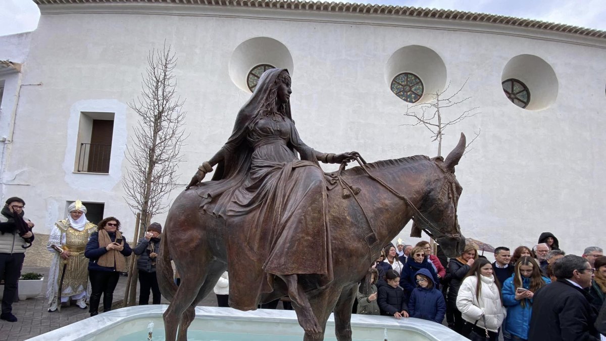 La escultura de La Novia de Serón. Foto publicada por el Ayto. Serón.