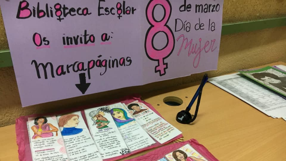 Marcapáginas dedicados al Día Internacional de la Mujer: una creación de Belén Cazorla, maestra del CEIP Madre de La Luz.