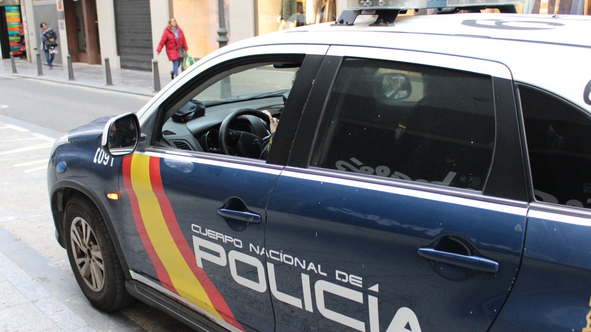 Vehículo policial.