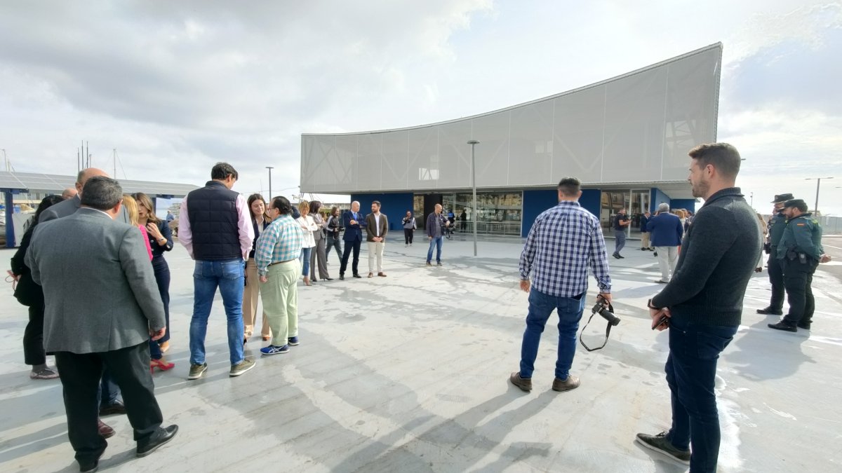 La nueva lonja de Roquetas ha sido inaugurada este viernes.