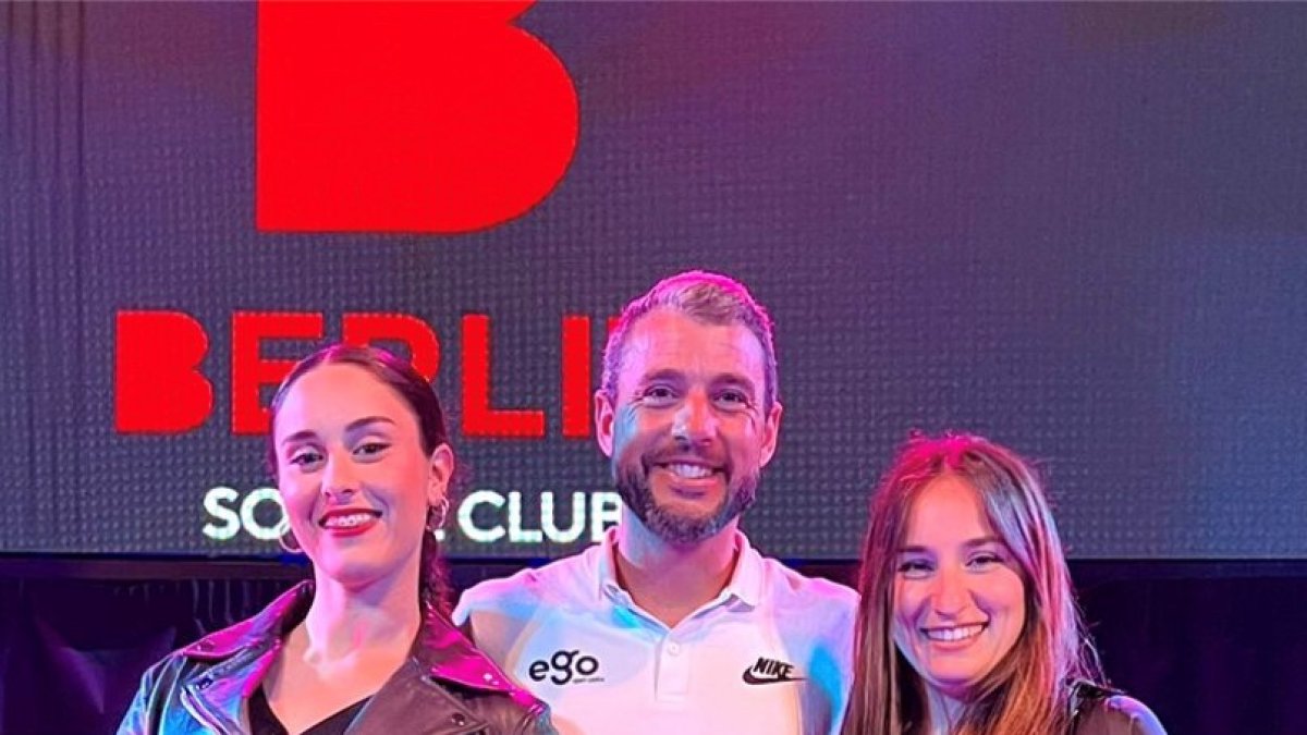 Ana y María del Mar se hicieron con la victoria en una disputada final.