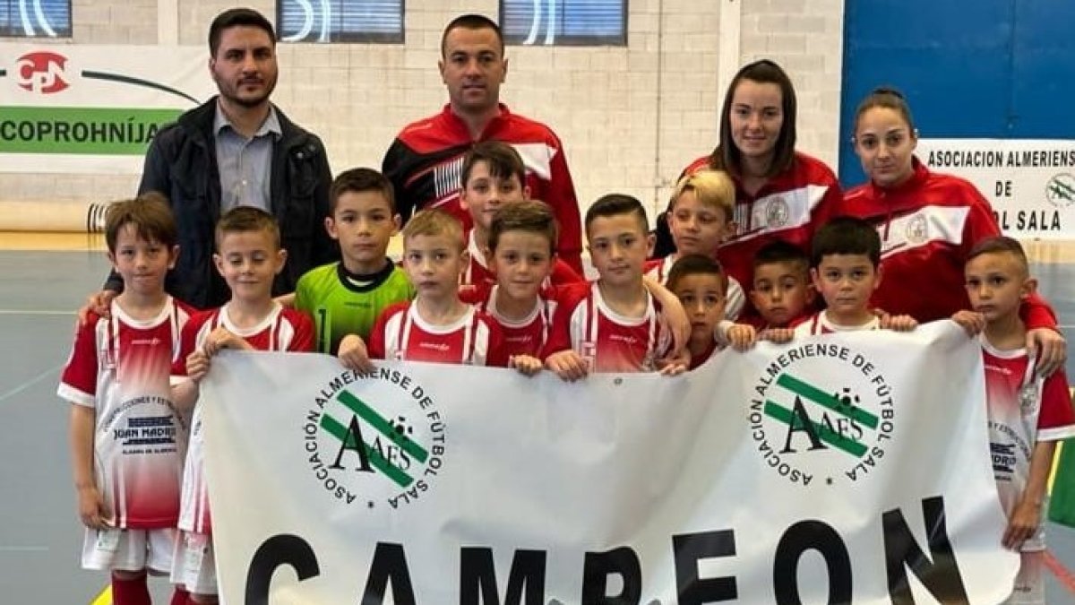 El Alhama fue campeón en prebenjamín.