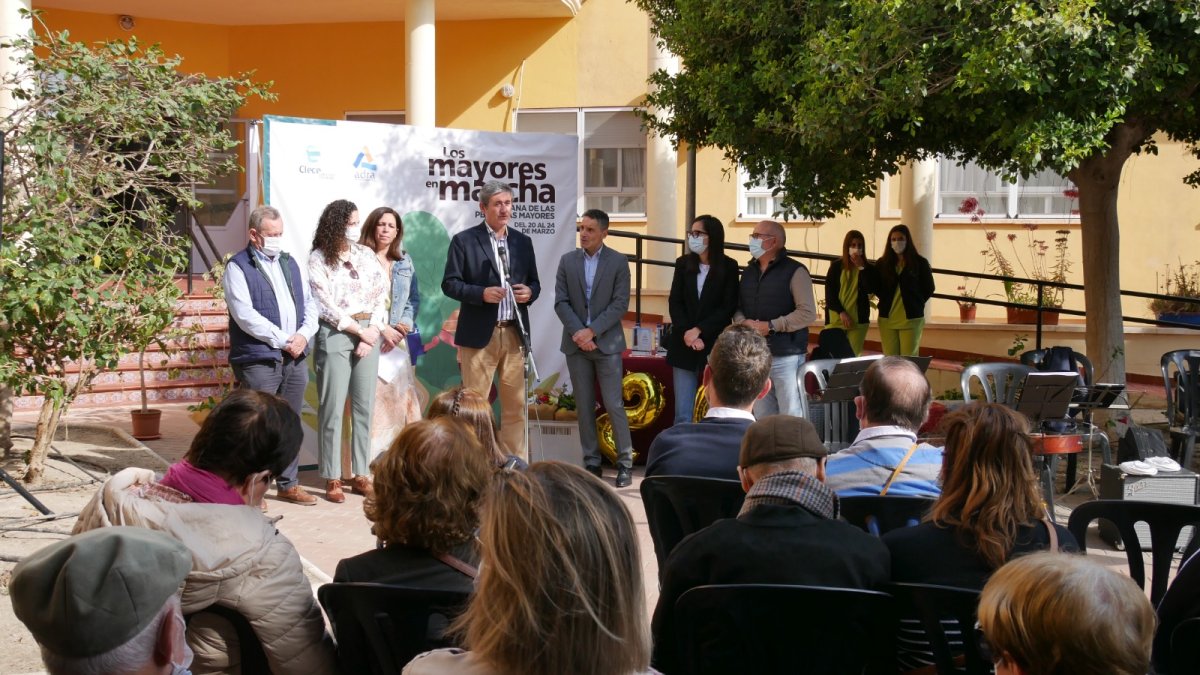 La residencia abderitana celebra sus 20 años de vida.