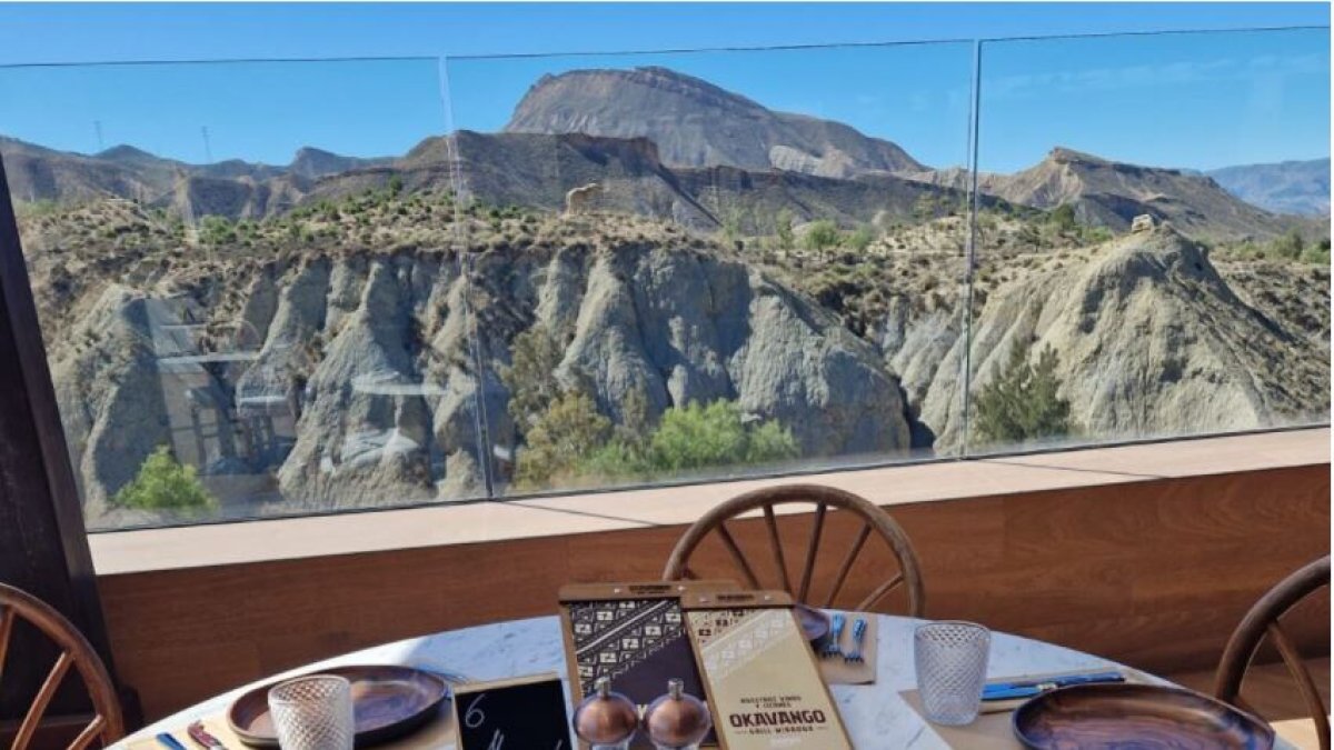 Comer con unas impresionantes vistas.