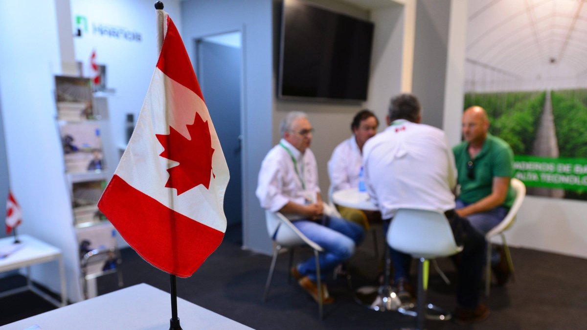 Presencia canadiense en la zona expositora durante la feria de 2019