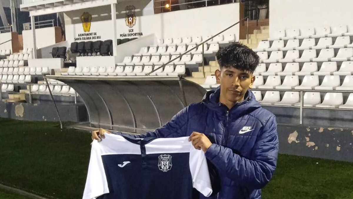 Adunay ha dejado Roquetas para competir en Ibiza.