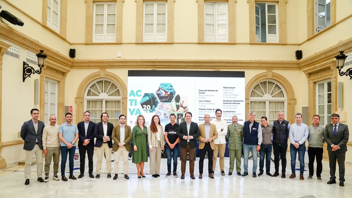 Puesta de largo de \'Almería Activa\' en la Diputación.