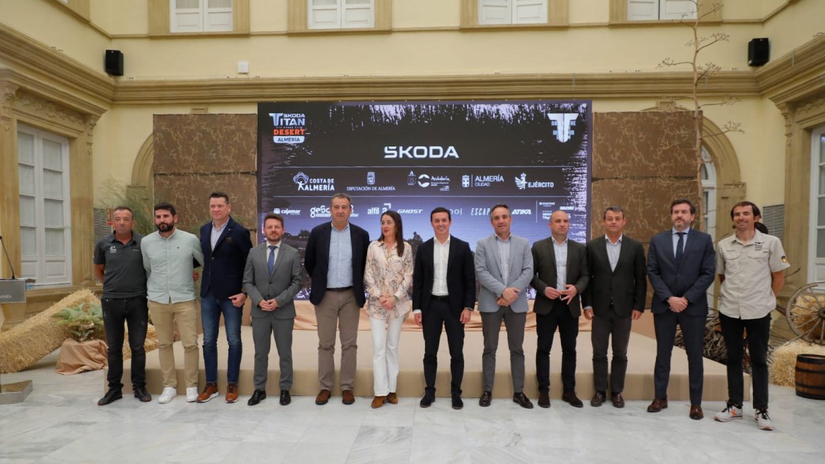 Presentación oficial de la Titan Desert en la Diputación Provincial de Almería.