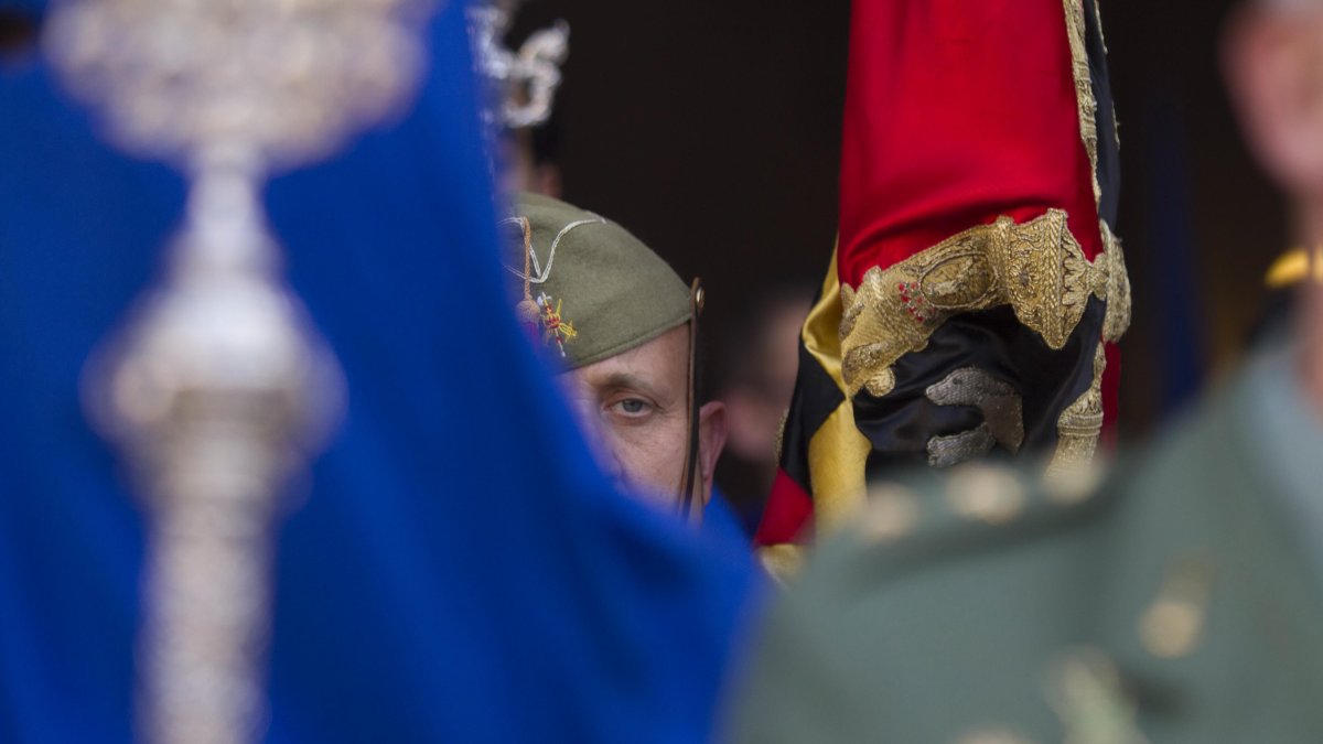 Un legionario en la salida de Prendimiento