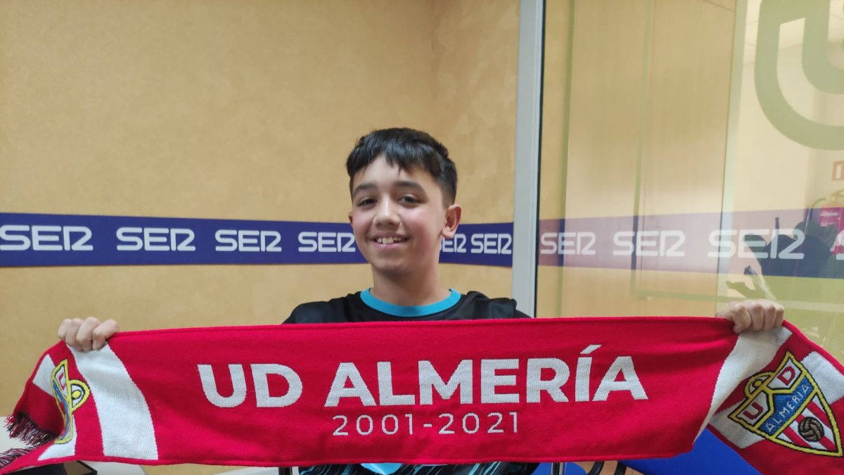 Daniel Belmonte García en los estudios de la Cadena SER.