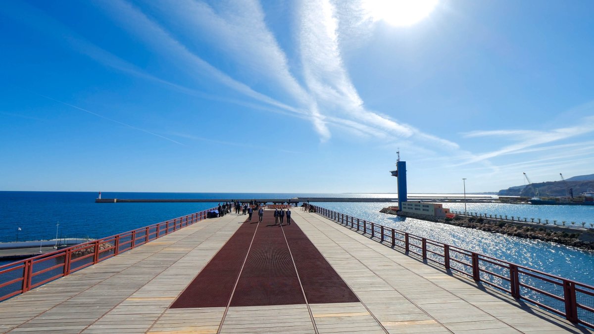 El paseo peatonal del Cable Inglés.