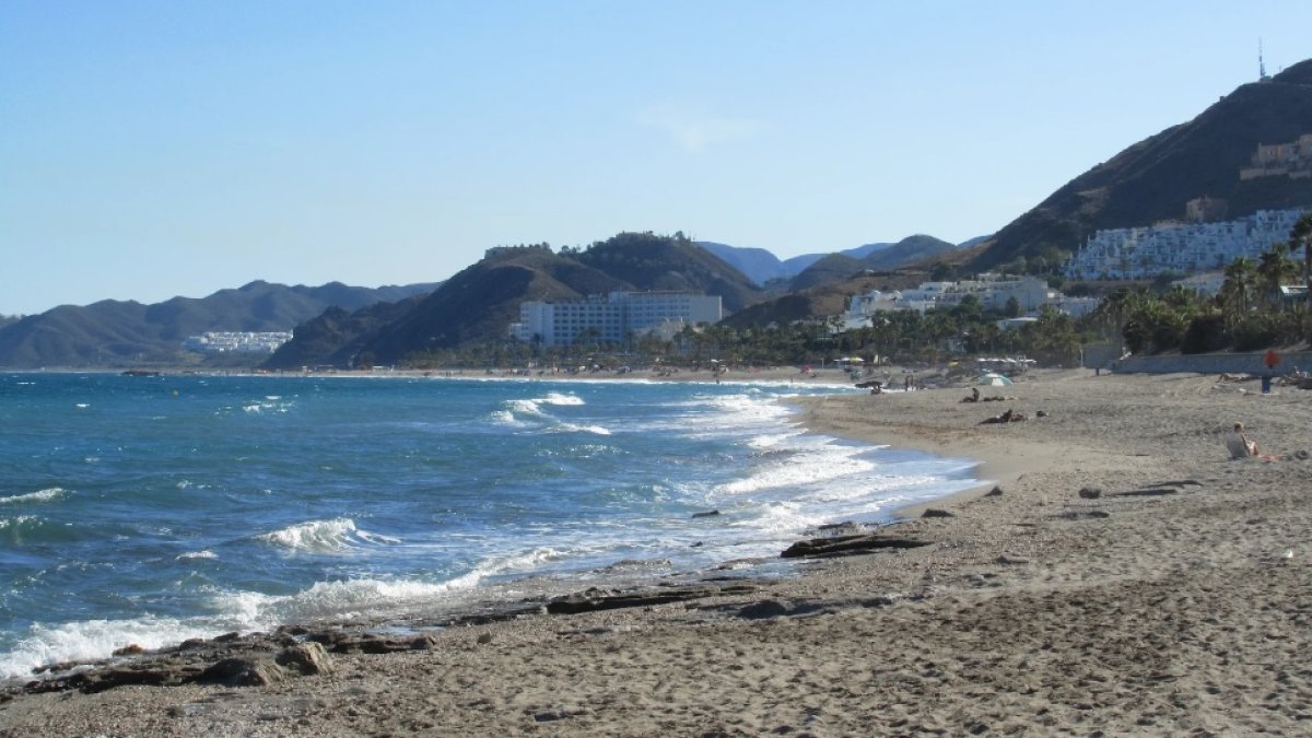Playa de la Cueva del Lobo, en Mojácar.